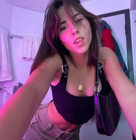 Katelyn Ernst modèle img