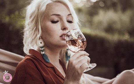 Lovita Fate modèle de sexe galerie