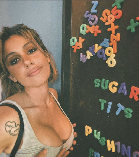 childishgambryn0 top star img