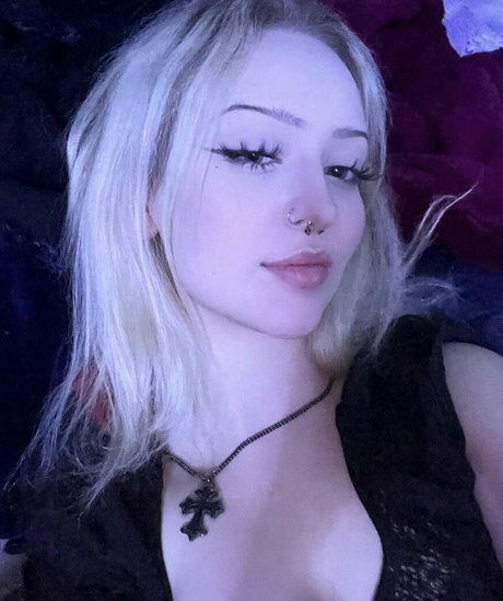 hexxokami actrice exclusive des photos