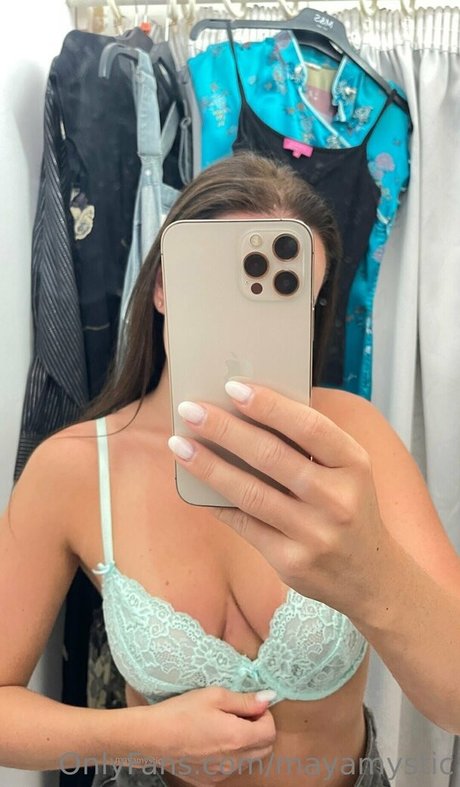 mayamystic actrice exclusive galerie