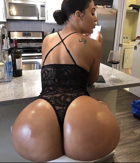 lesbiennes strapon onlyfans xxx adulte photos