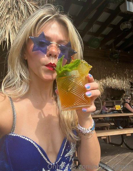 massage lesbien onlyfans sexy chaud photos