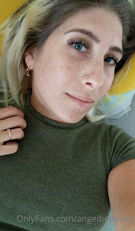 visage blond uniquementfans adulte de haute qualité galerie