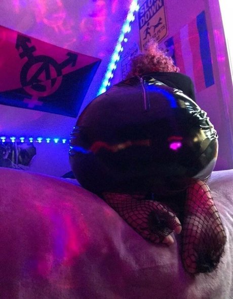 beaux gros seins onlyfans sexy érotique image