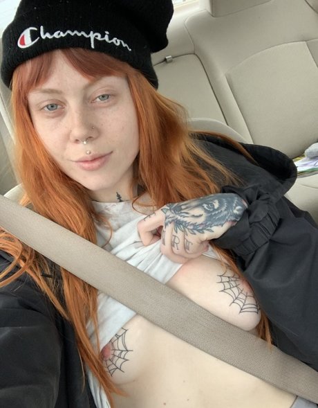 Lazybutthead jolie actrice des photos