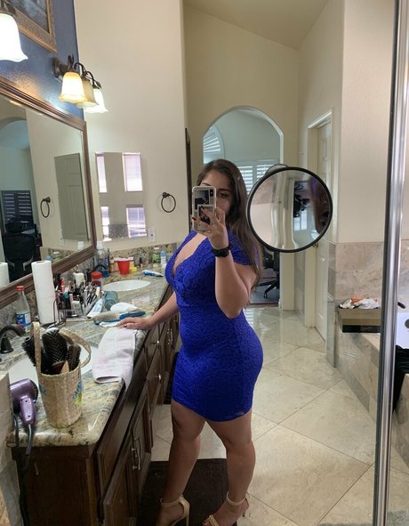 sarahaha modèle chaud photos