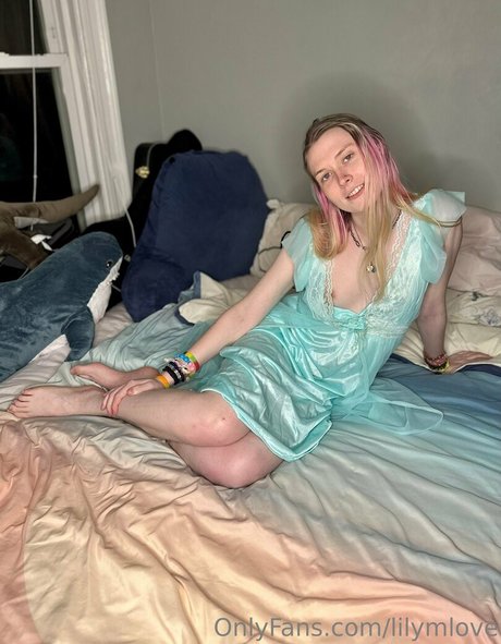 lilymlove art de star du porno photo