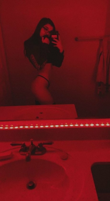 méga fans uniquement des nus parfaits photos