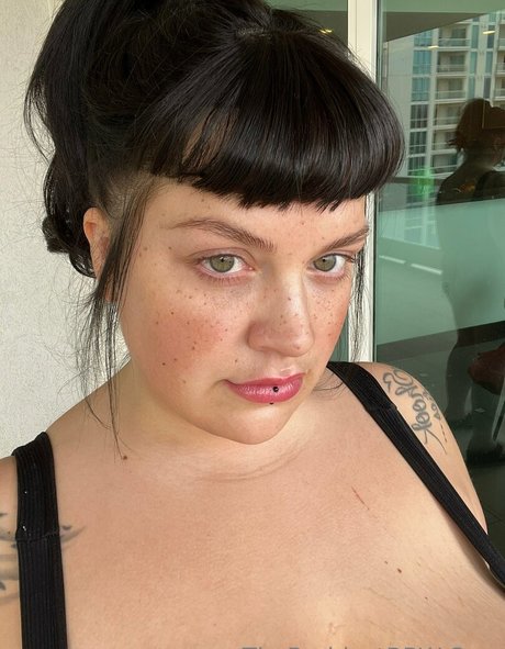 éjaculation pov onlyfans érotique sympa image