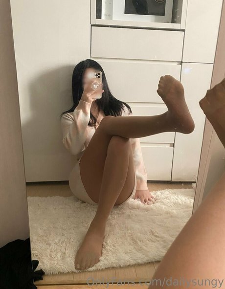 dailysungy art modèle collection