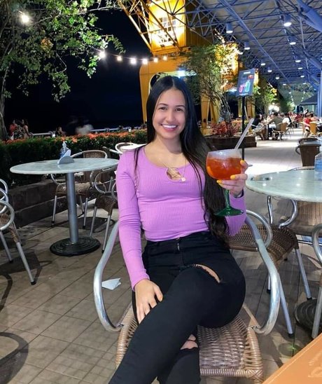 Flavia Carolayne étoile hd photos