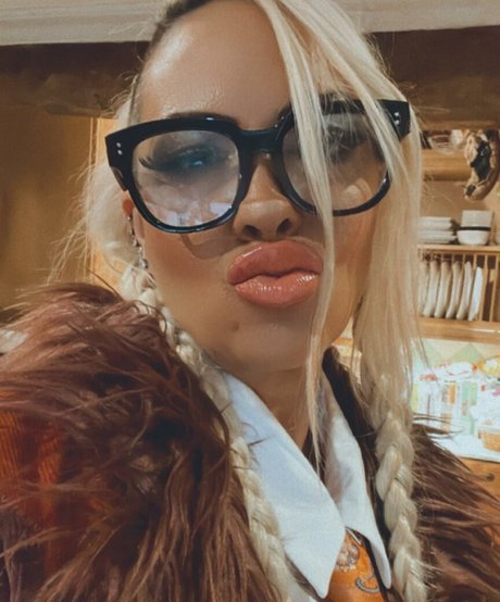 Jodie Marsh modèle porno archive