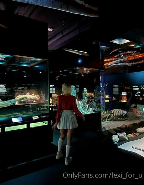 foreveryourslexi étoile nue galeries