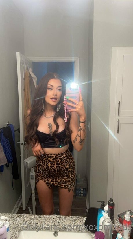 fans de monstres uniquement art érotique collection