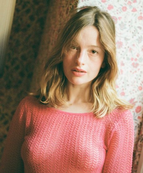 Camille Yolaine actrice adulte photos