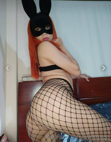 rousse aux gros seins onlyfans sexy sympa galeries