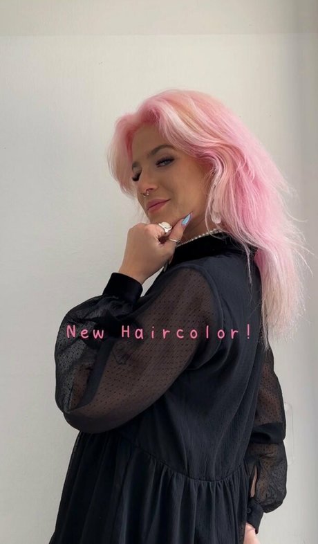 pinkarosalina étoile chaude photo