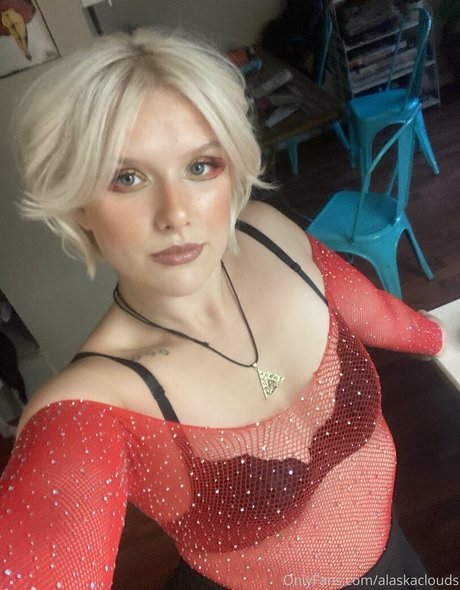 alaskaclouds modèle adulte photo