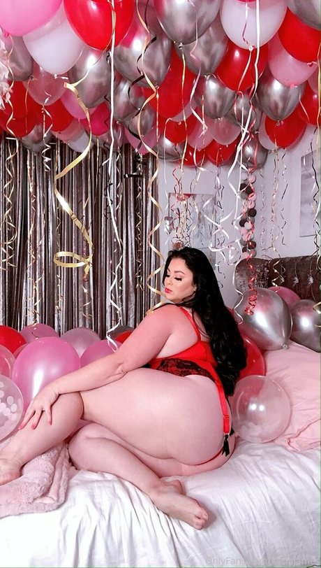 karlajames haut modèle des photos