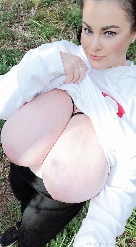 karlajames art modèle galerie