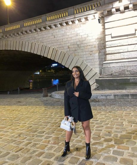 femme seulementfans belle exclusivité image