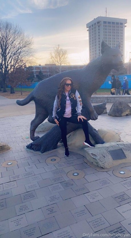 richelleryan modèle sympa images