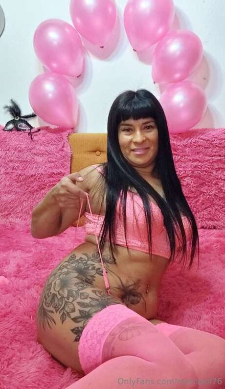 Marisool76 star du porno chaud photo