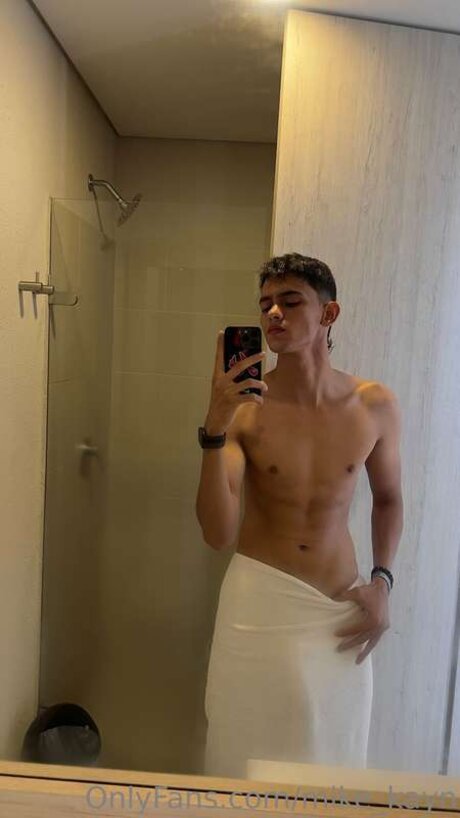 Mike Kayn nus étoiles collection