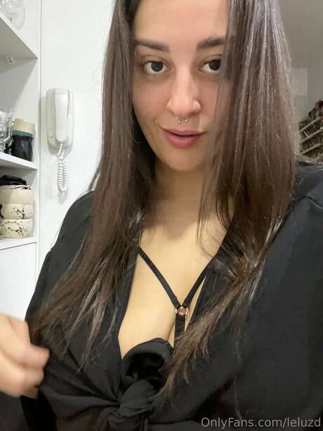 Leluzd modèle de sexe galeries