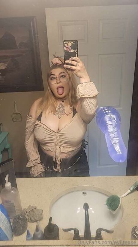 Eviltease star du porno adulte photos