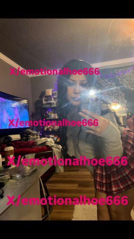 Emotionalhoe xxx étoile photos