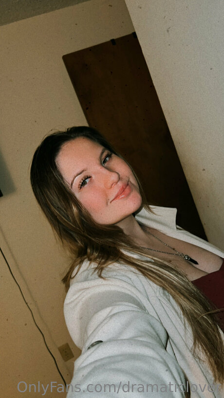 Dramaticlover actrice xxx des photos