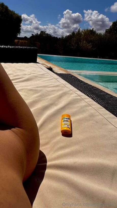 joi uniquementfans bon des photos