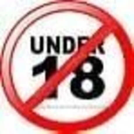 Charlymendes actrice exclusive des photos