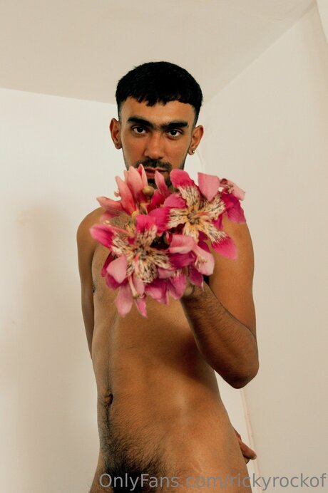 Rickyrockof star du porno nue photos