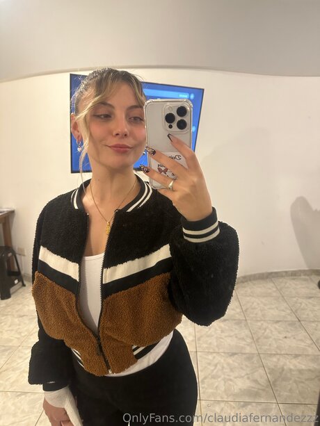 Claudiafernandezzz étoile érotique galerie