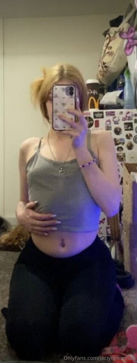 Jaclynnewman modèle érotique images