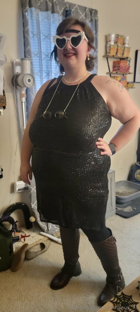 Fernacus 77 star pornographique photos