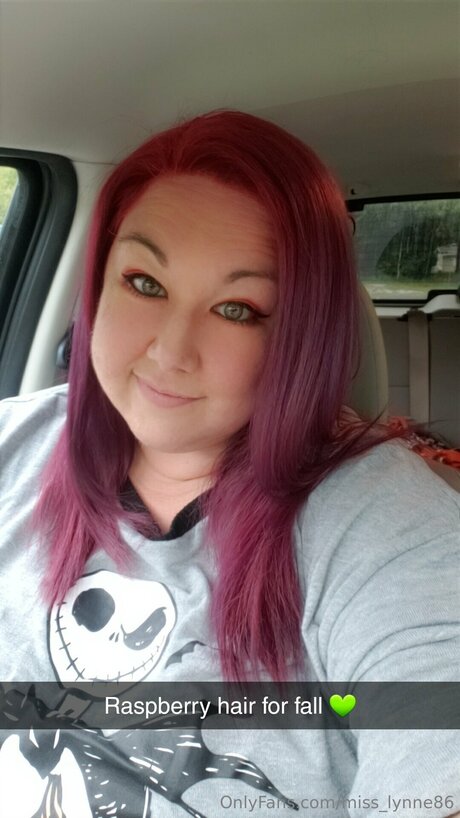 Miss Lynne86 étoile adulte des photos