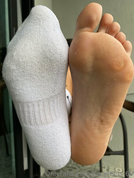 Juicyfeets 69 actrice pornographique image