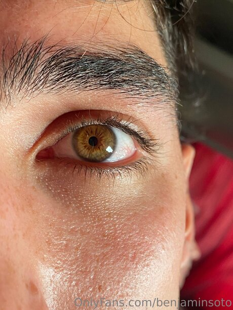 Benjaminsoto modèle artistique img