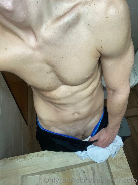 Benjaminsoto actrice de grande qualité photos