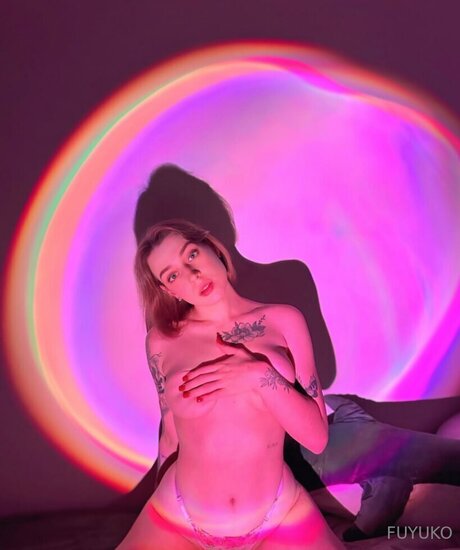 Amfuyuko sexe star photos