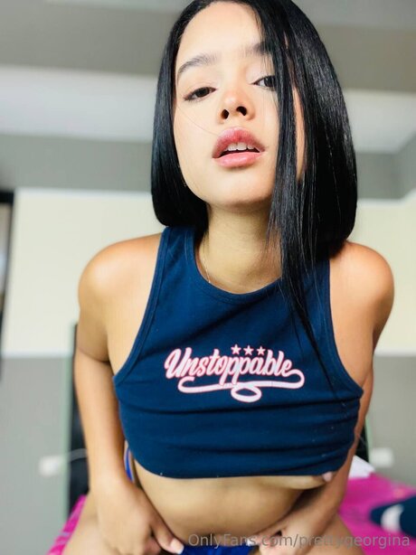 Prettygeorgina étoile hd galeries