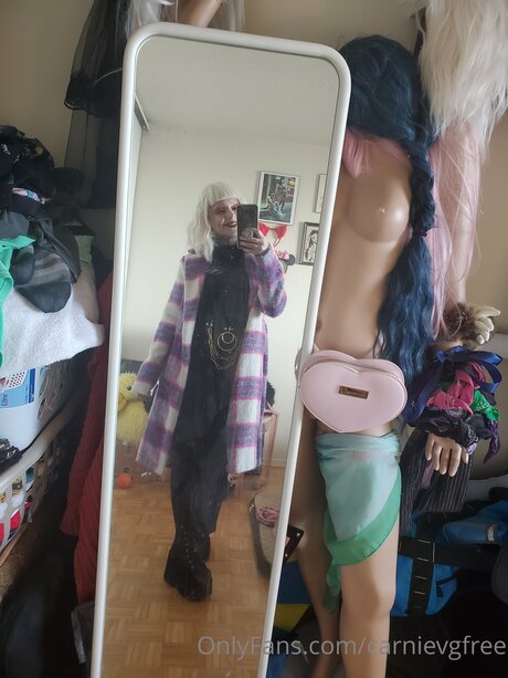 Carnievgfree modèles nus archive