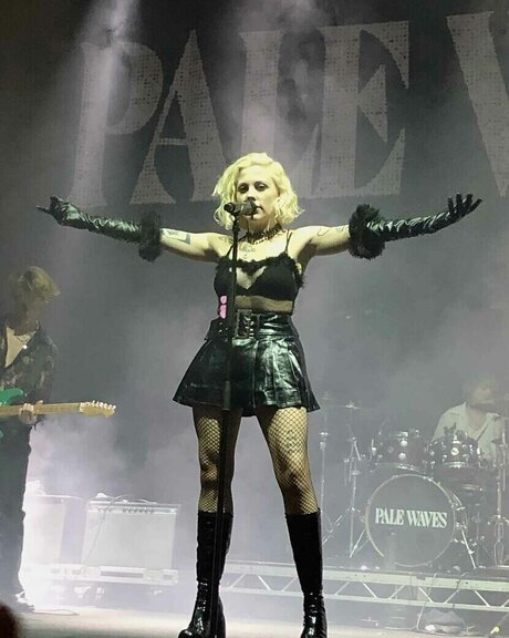 Heather Baron Gracie art modèle img