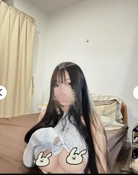 fans de monstres uniquement des nus parfaits photos