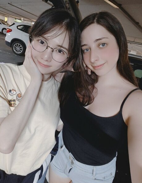 Mikomi Hokina modèle sympa collection