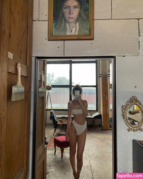 milf aux cheveux noirs onlyfans xxx galerie